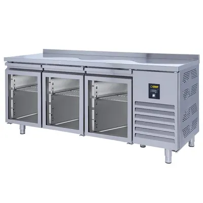 Gast TTCB1300C Tezgah Tipi 3 Cam Kapılı Snack Buzdolabı
